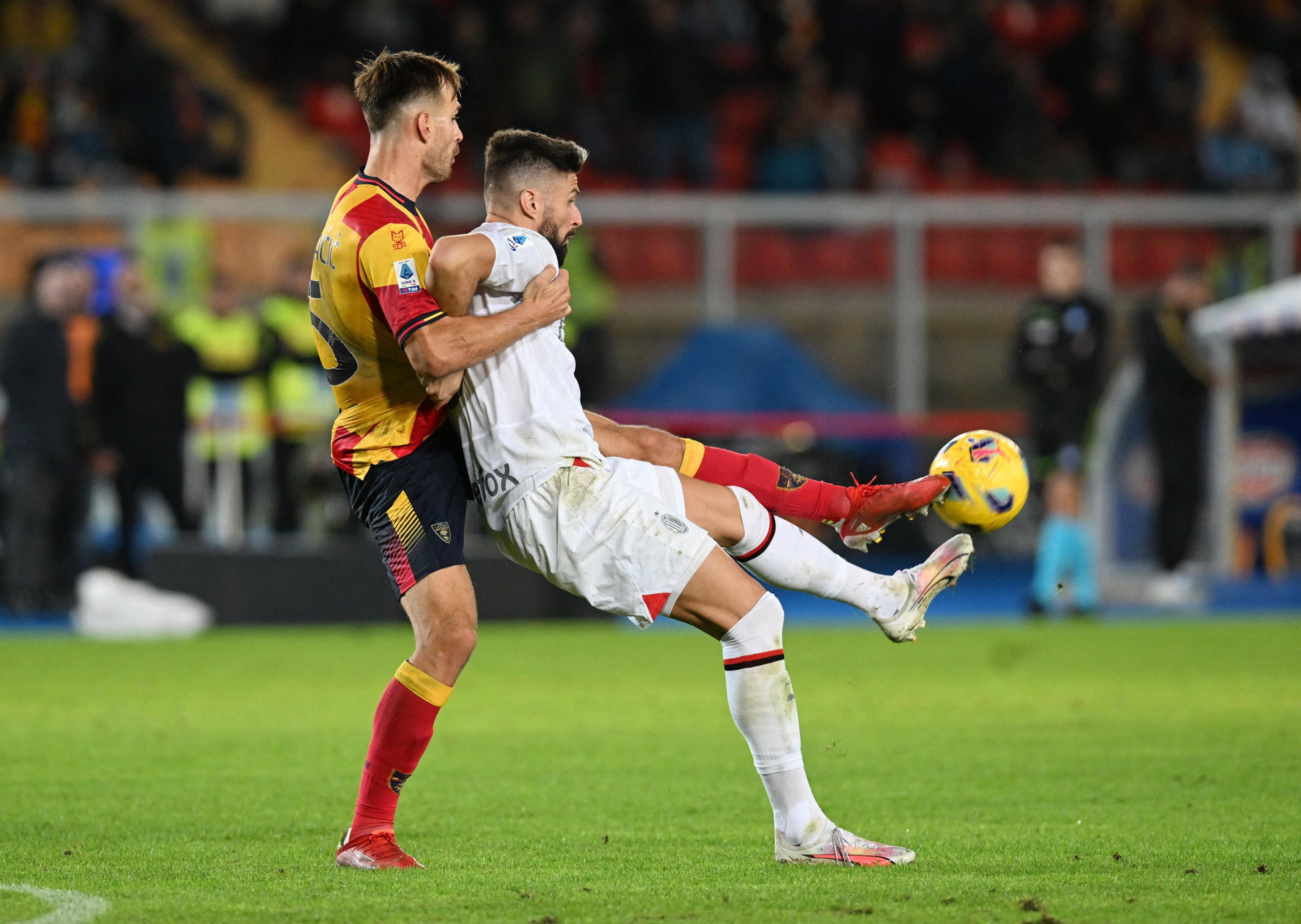 VIDEO bàn thắng Lecce vs AC Milan: 2-2 (Vòng 12 Serie A 2023/24)