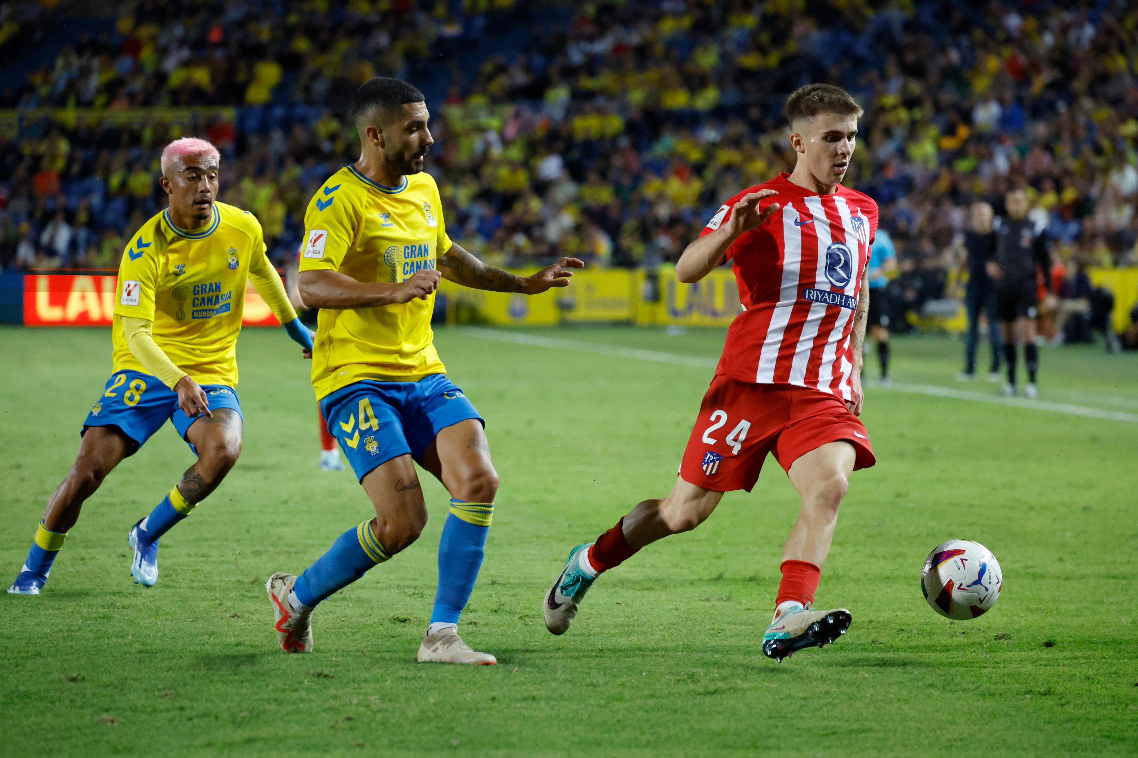 VIDEO bàn thắng Las Palmas vs Atletico Madrid: 2-1 (Vòng 12 La Liga 2023/24)