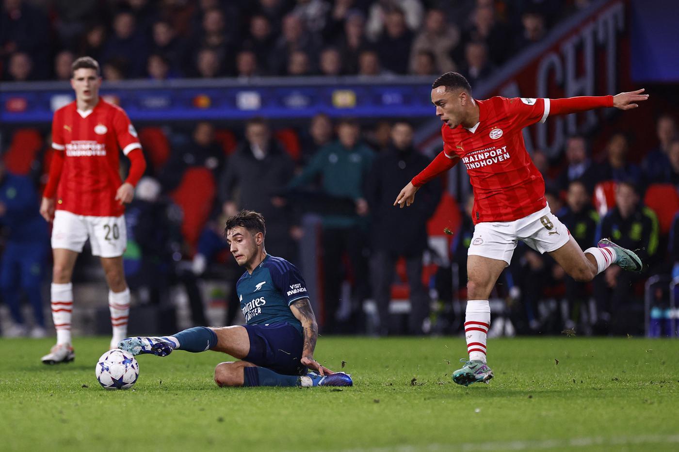 VIDEO bàn thắng PSV vs Arsenal: 1-1 (Vòng bảng Champions League 2023/24)