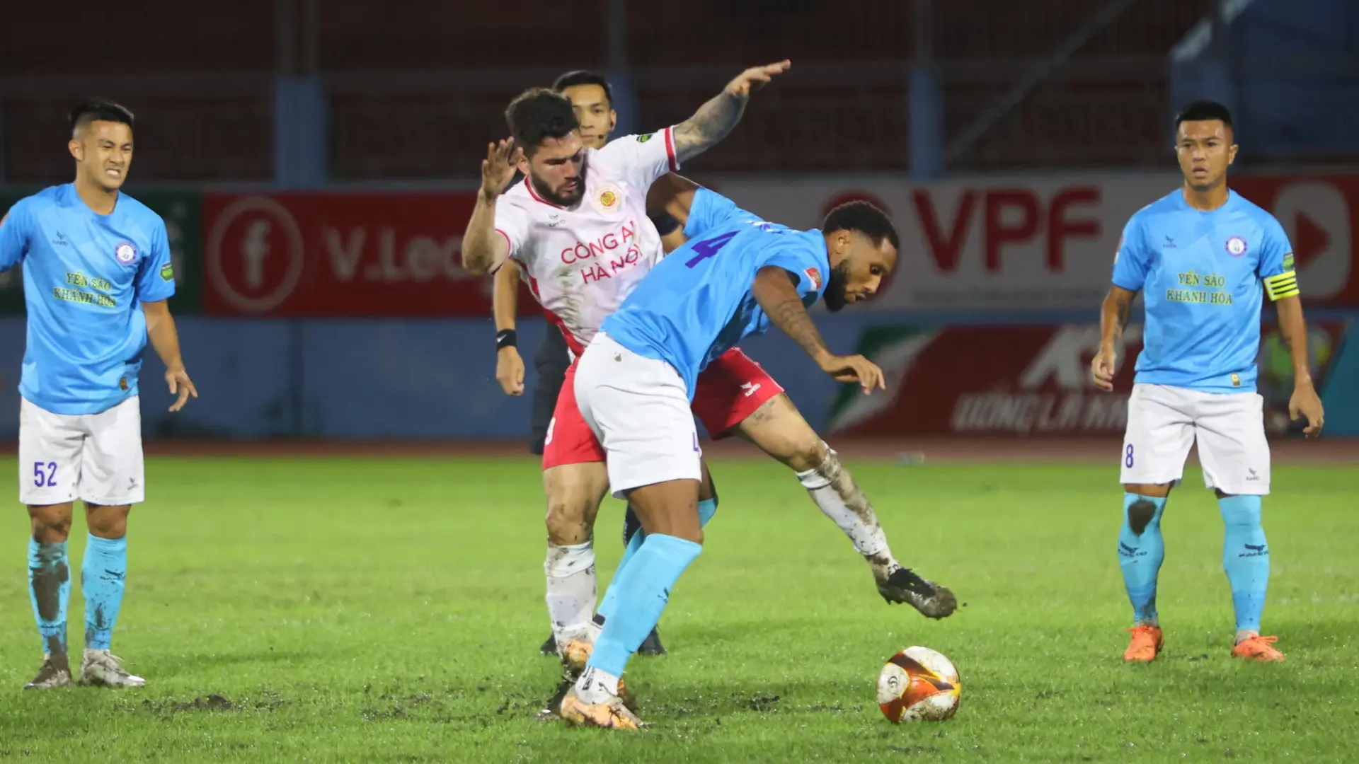 VIDEO bàn thắng Khánh Hòa vs Công an Hà Nội: 2-1 (Vòng 7 V.League 2023/24)