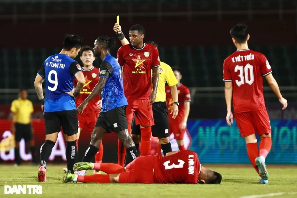 VIDEO bàn thắng TP.HCM vs HL Hà Tĩnh: 0-1 (Vòng 8 V.League 2023/24)