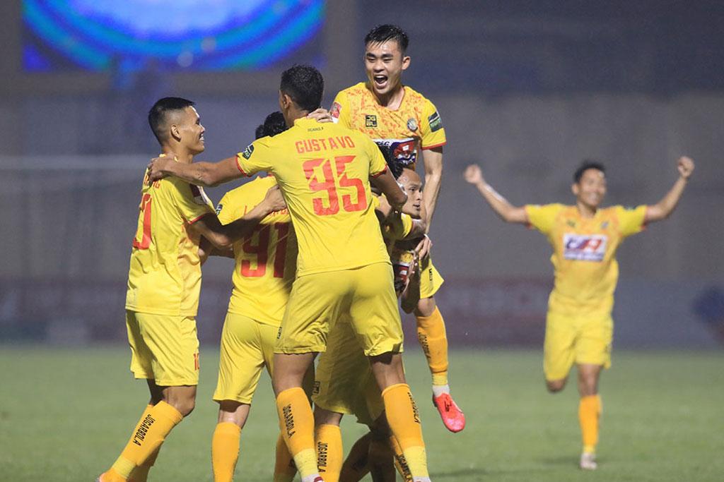 VIDEO bàn thắng Thanh Hóa vs TP.HCM: 5-3 (Vòng 7 V.League 2023)