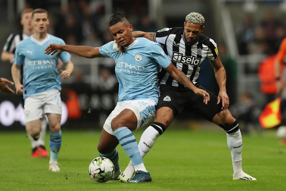 VIDEO bàn thắng Newcastle vs Man City: 1-0 (Vòng 3 cúp Liên đoàn Anh 2023/24)